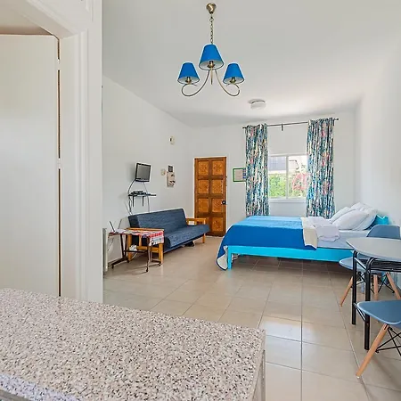 Διαμέρισμα Color Cyprus Dhekelia Βορόκλινη